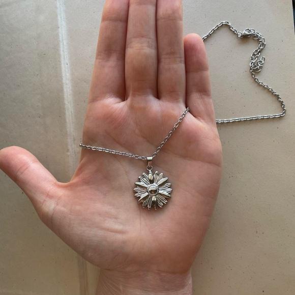 Silver Sunflower Pendant Necklace - Picture 4 of 4